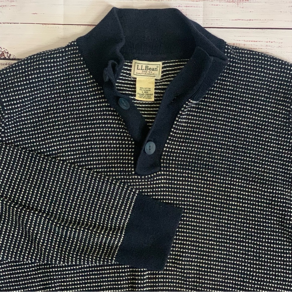 L.L. Bean Henley Sweater - Large
